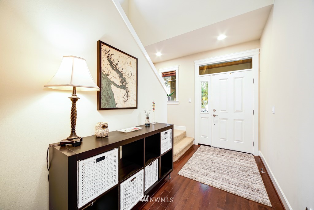 6216 Southeast 2nd Street Renton, WA 98059 - Photo 5 of 34