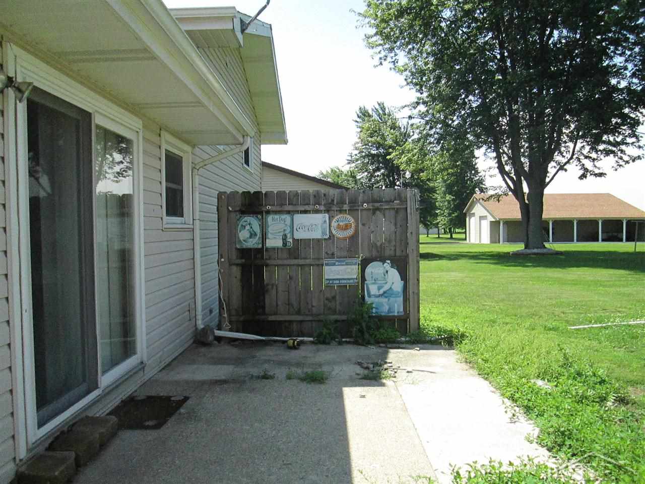 3520 Trimm Road Saginaw, MI 48609 - Photo 9 of 10 31202902-8.JPG