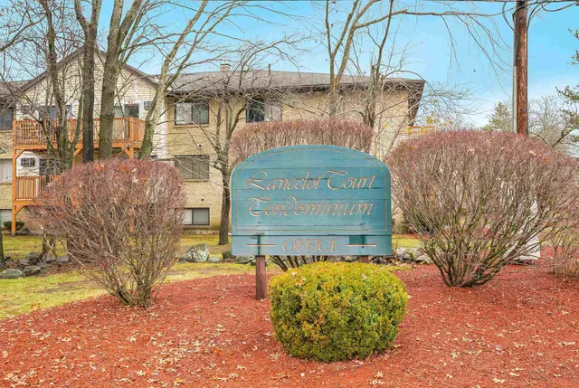 $275,000 | 6 Lancelot Court, Unit 2, Salem, NH 03079