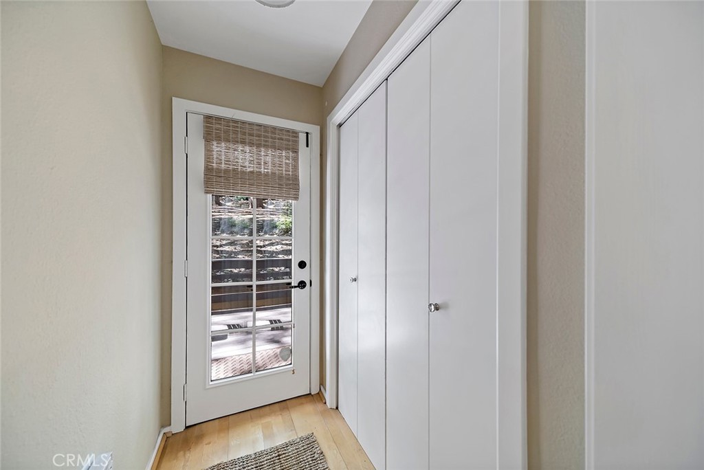 612 Karenken Pines Drive Lake Arrowhead, CA 92391 - Photo 18 of 44 a view of an entryway with wooden floor