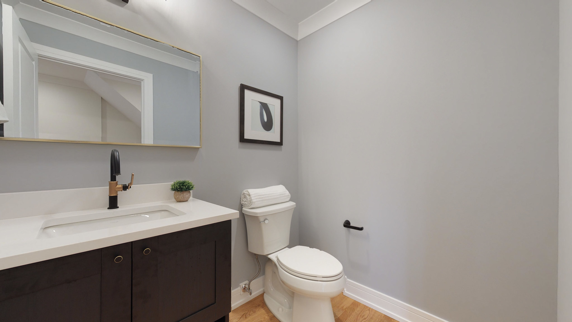 2412 Covert Road Glenview, IL 60025 - Photo 8 of 20