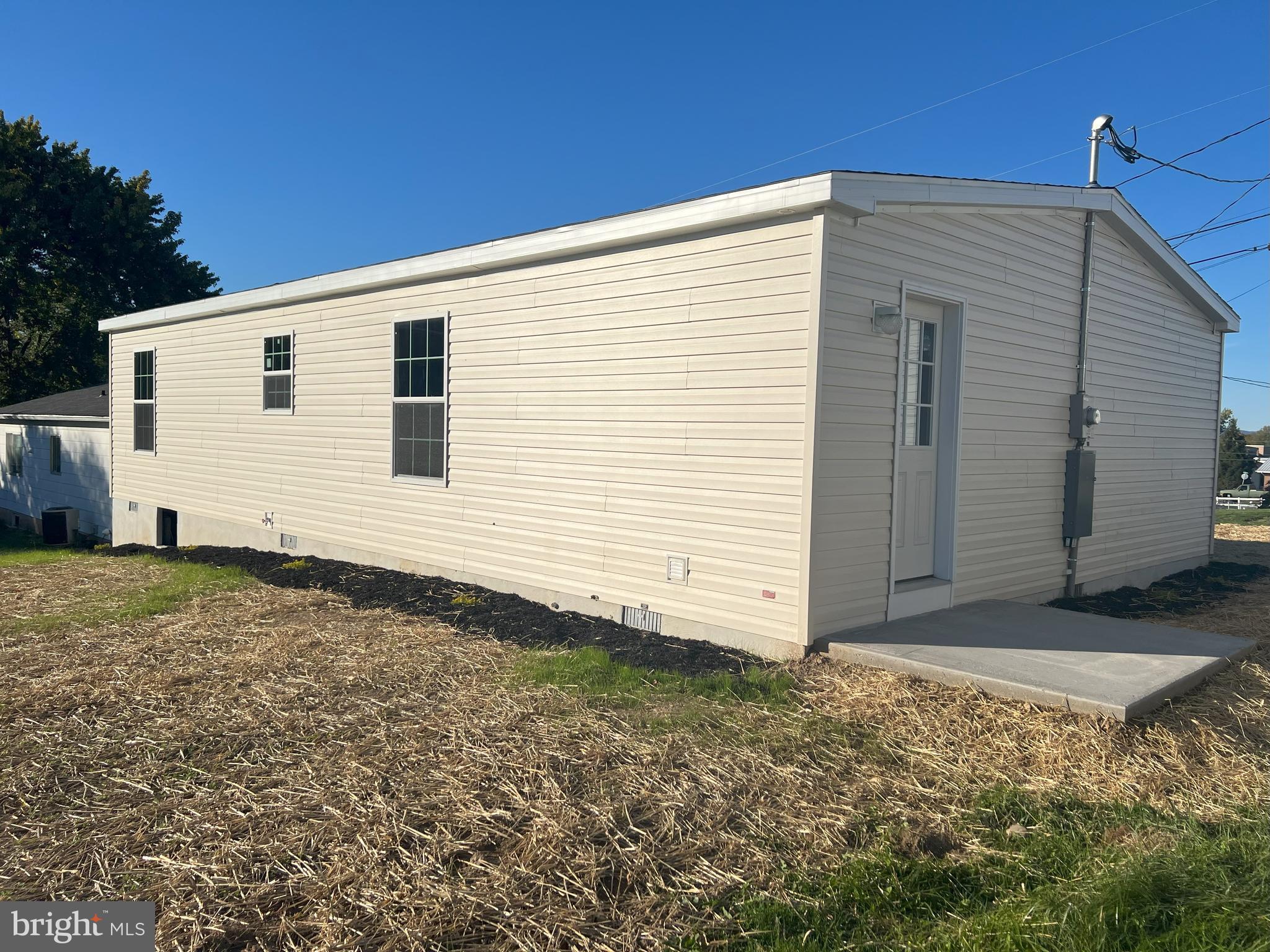 211 Eisenhower Road Moorefield, WV 26836 - Photo 2 of 17