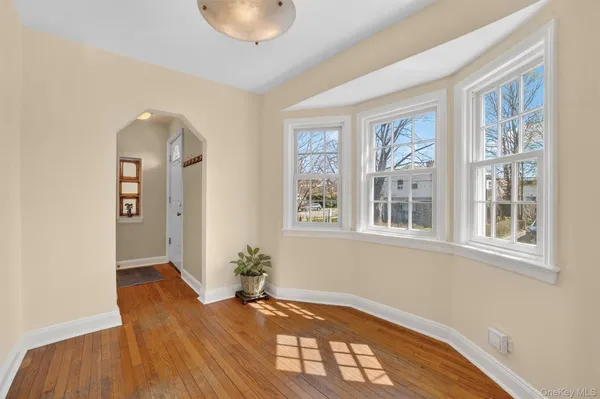 $674,900 | 71 St Johns Avenue, Yonkers, NY 10704