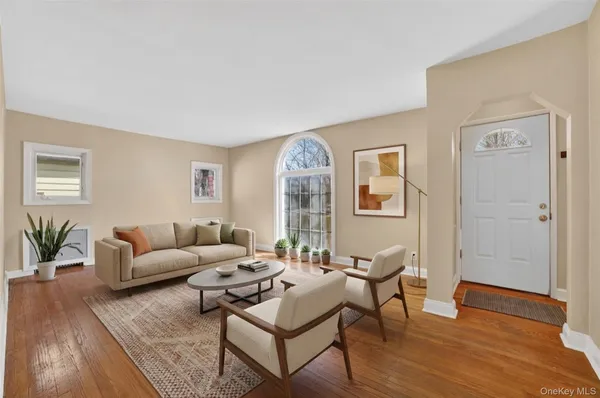 $674,900 | 71 St Johns Avenue, Yonkers, NY 10704