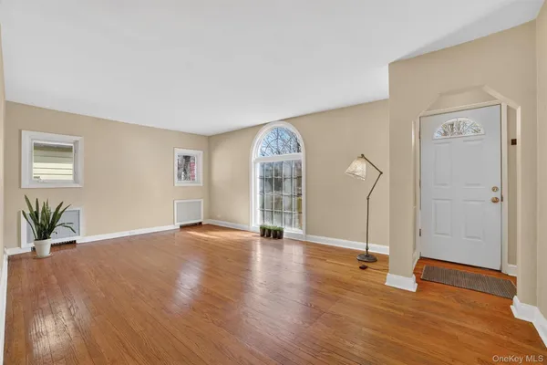 $674,900 | 71 St Johns Avenue, Yonkers, NY 10704
