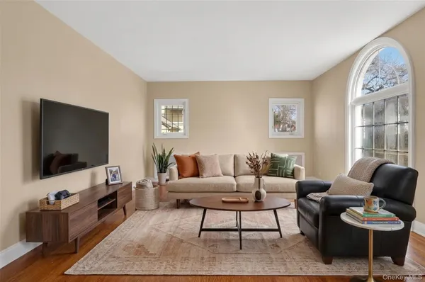 $674,900 | 71 St Johns Avenue, Yonkers, NY 10704