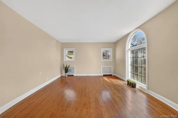 $674,900 | 71 St Johns Avenue, Yonkers, NY 10704