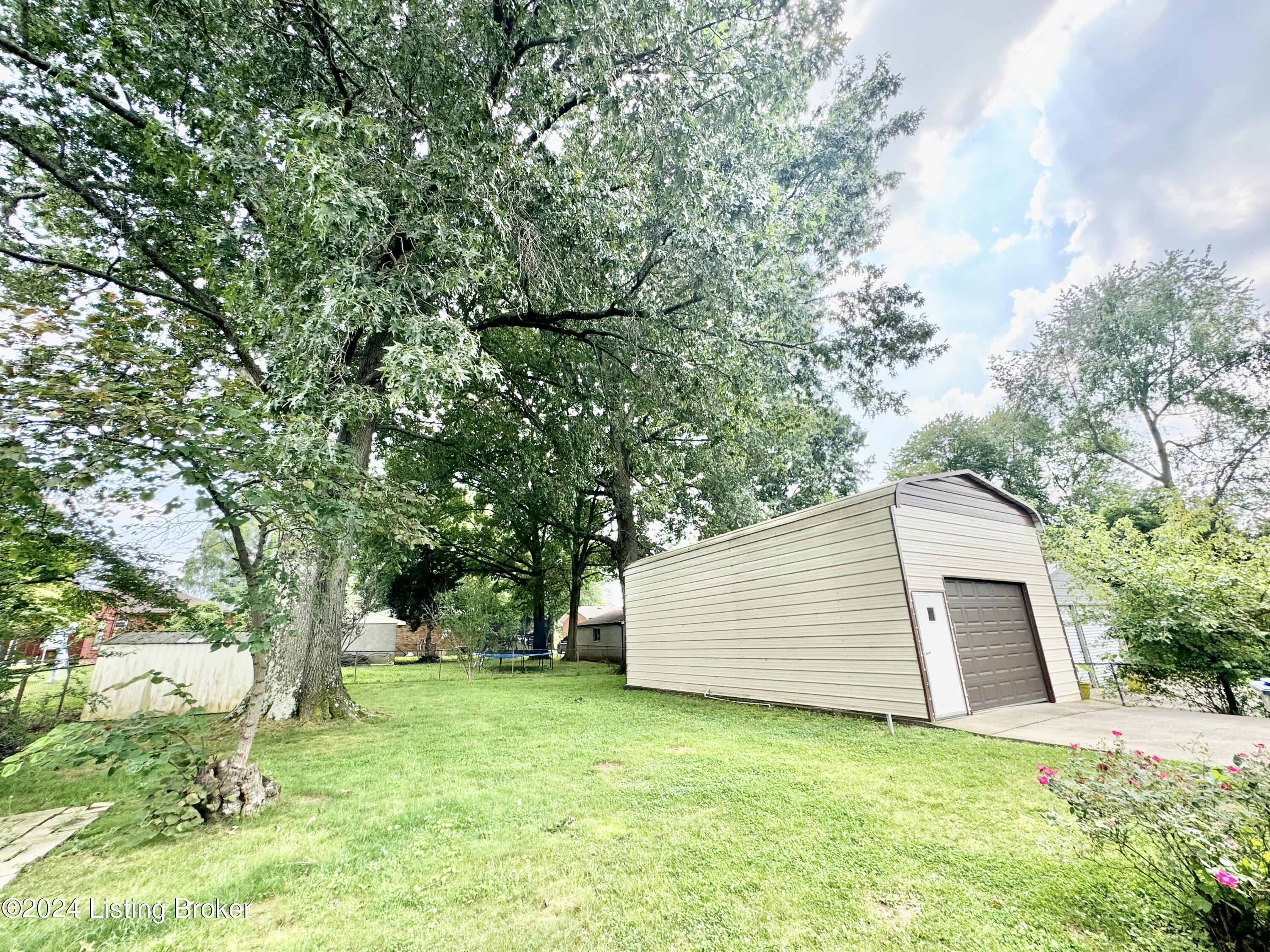 5316 Adkins Road Louisville, KY 40219 - Photo 36 of 46 IMG_4520