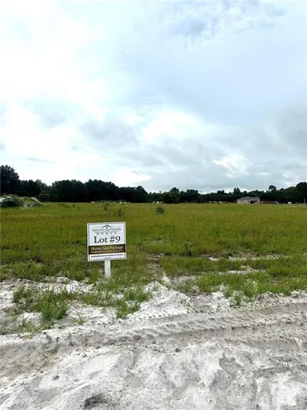 $165,900 | 38521 Wooded Meadow Drive, Umatilla, FL 32784
