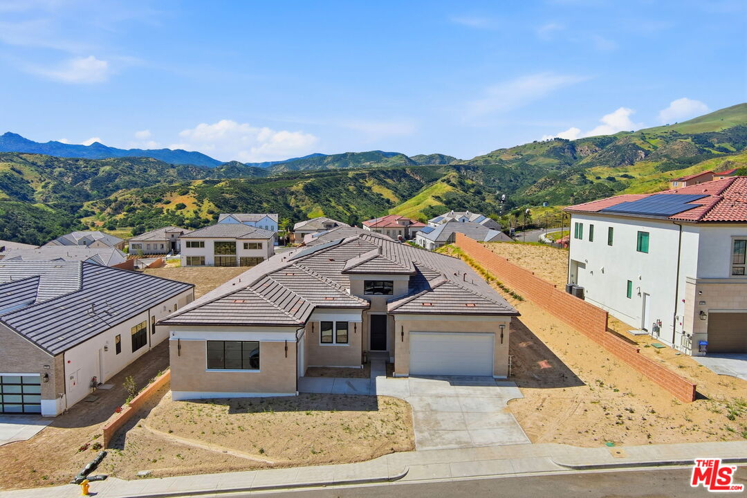 12061 Northstar Lane Porter Ranch, CA 91326 - Photo 4 of 54