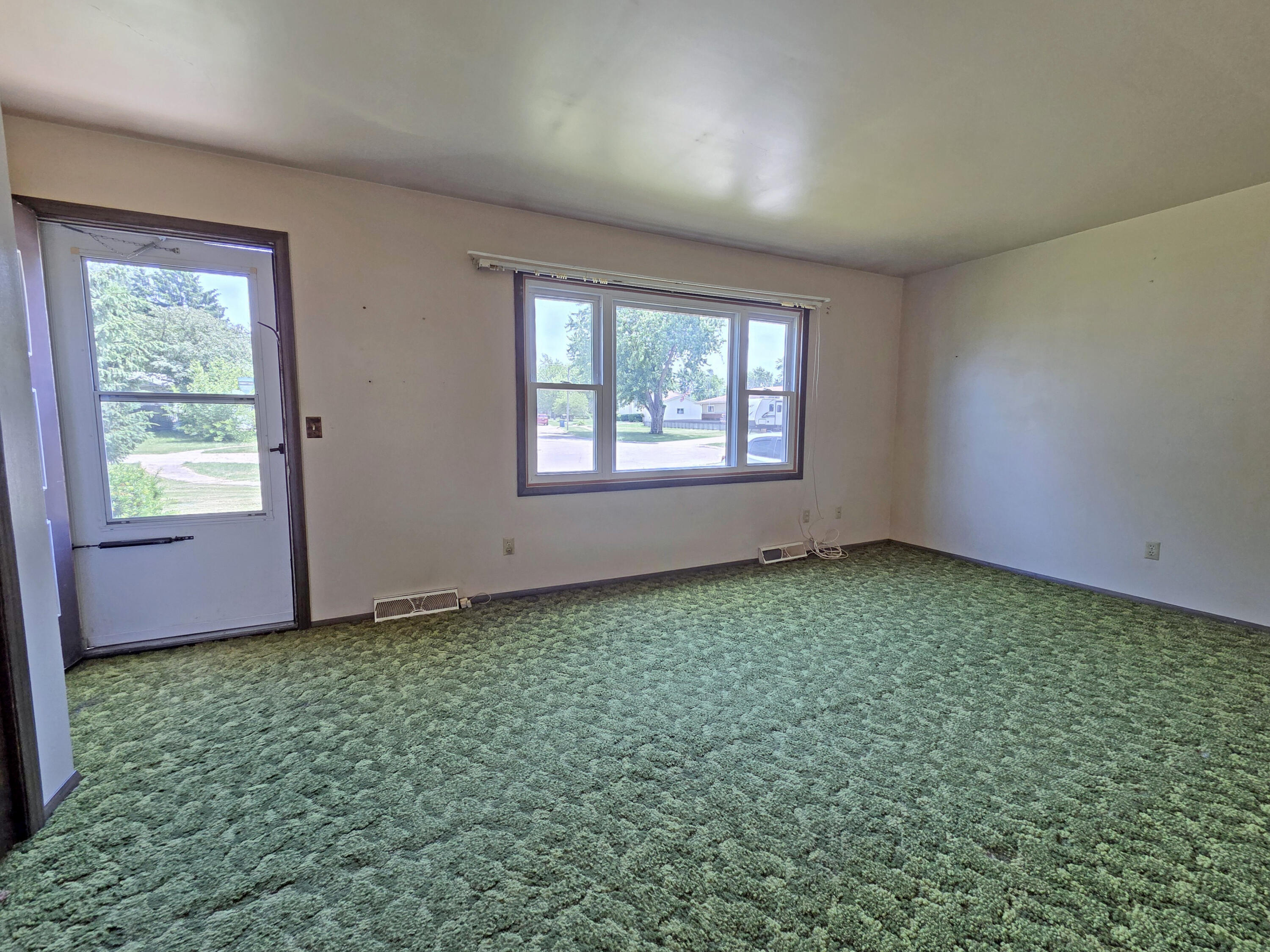 785 Aztec Court Lowell, IN 46356 - Photo 15 of 37 3000x2249