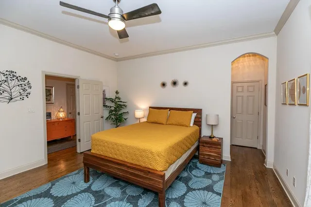 a view of a hallway with washer and dryer