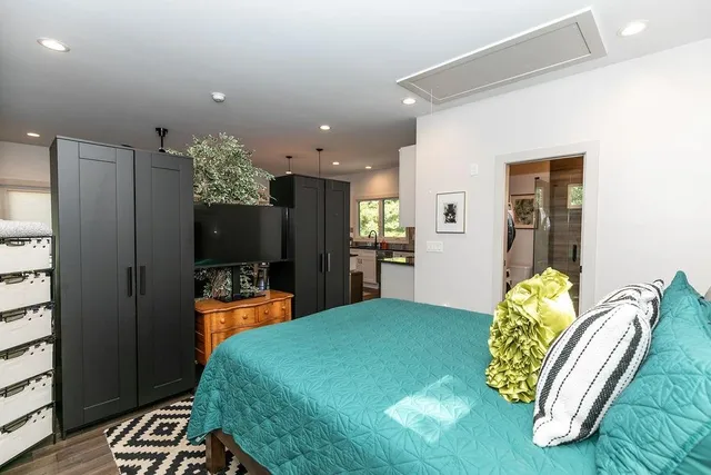 $5,500 | 1084 Sanders Avenue Southeast, Unit AB, Atlanta, GA 30316