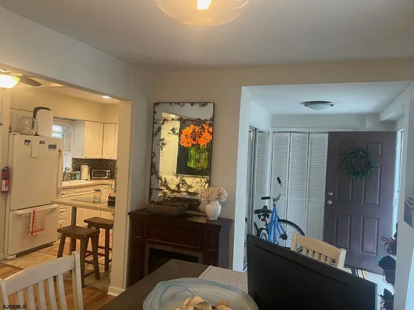 $9,500 | 11 North Coolidge Avenue, Unit 2, Margate City, NJ 08402