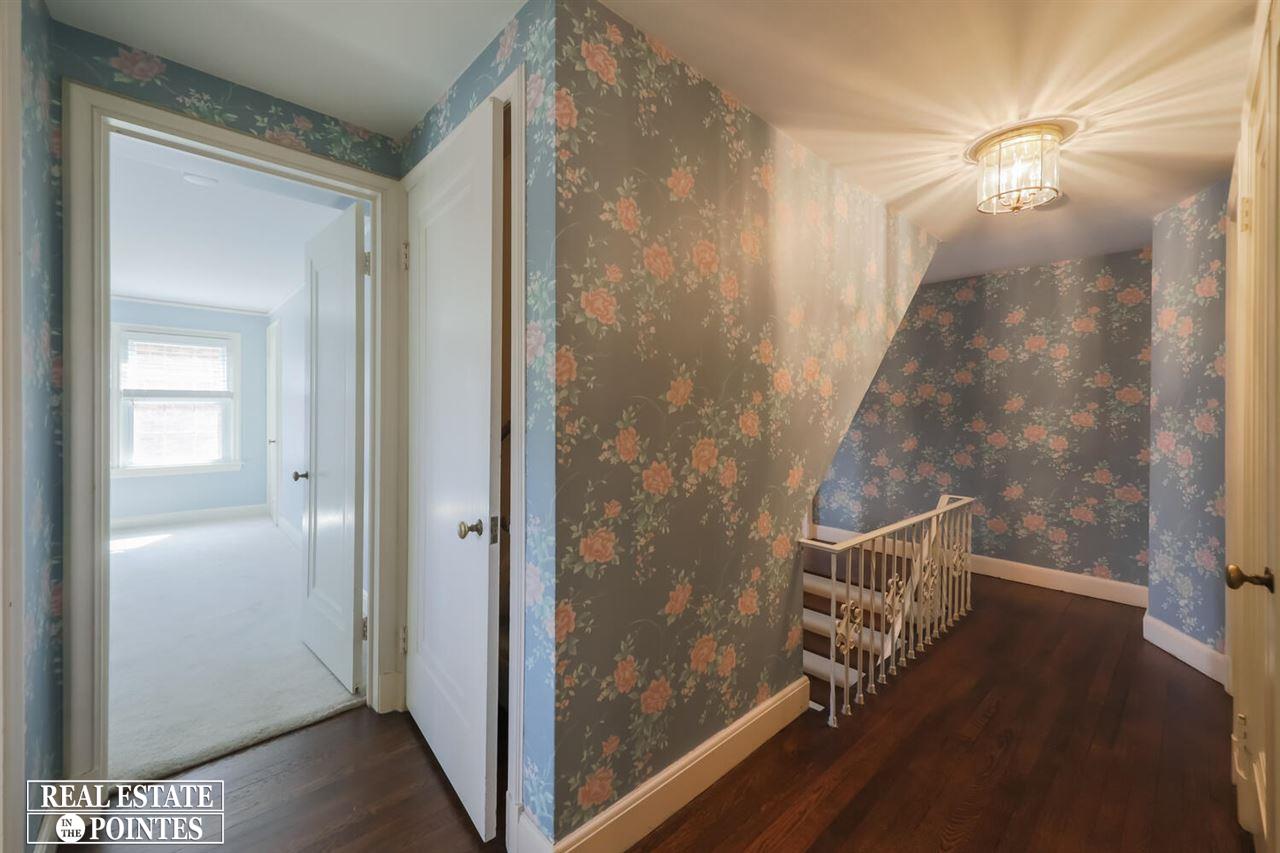 315 Touraine Road Grosse Pointe Farms, MI 48236 - Photo 23 of 33