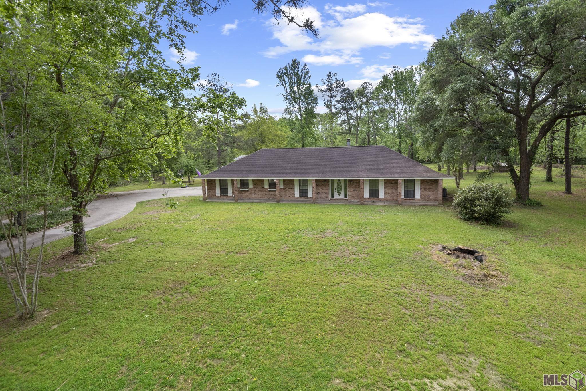 7844 Brett Place Baton Rouge, LA 70818 - Photo 1 of 19