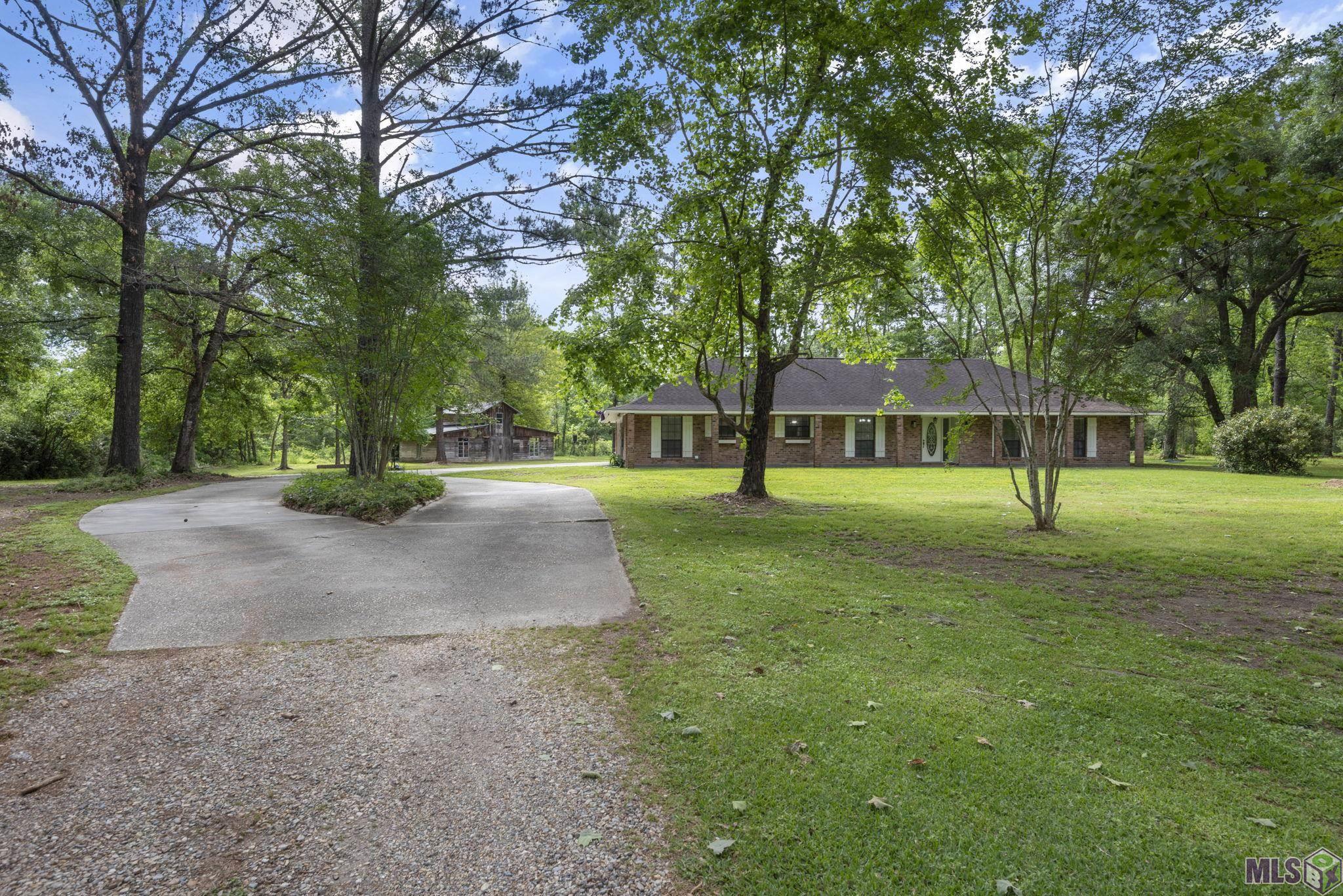 7844 Brett Place Baton Rouge, LA 70818 - Photo 3 of 19