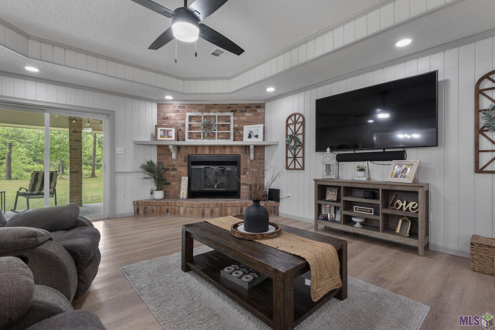 7844 Brett Place Baton Rouge, LA 70818 - Photo 5 of 19