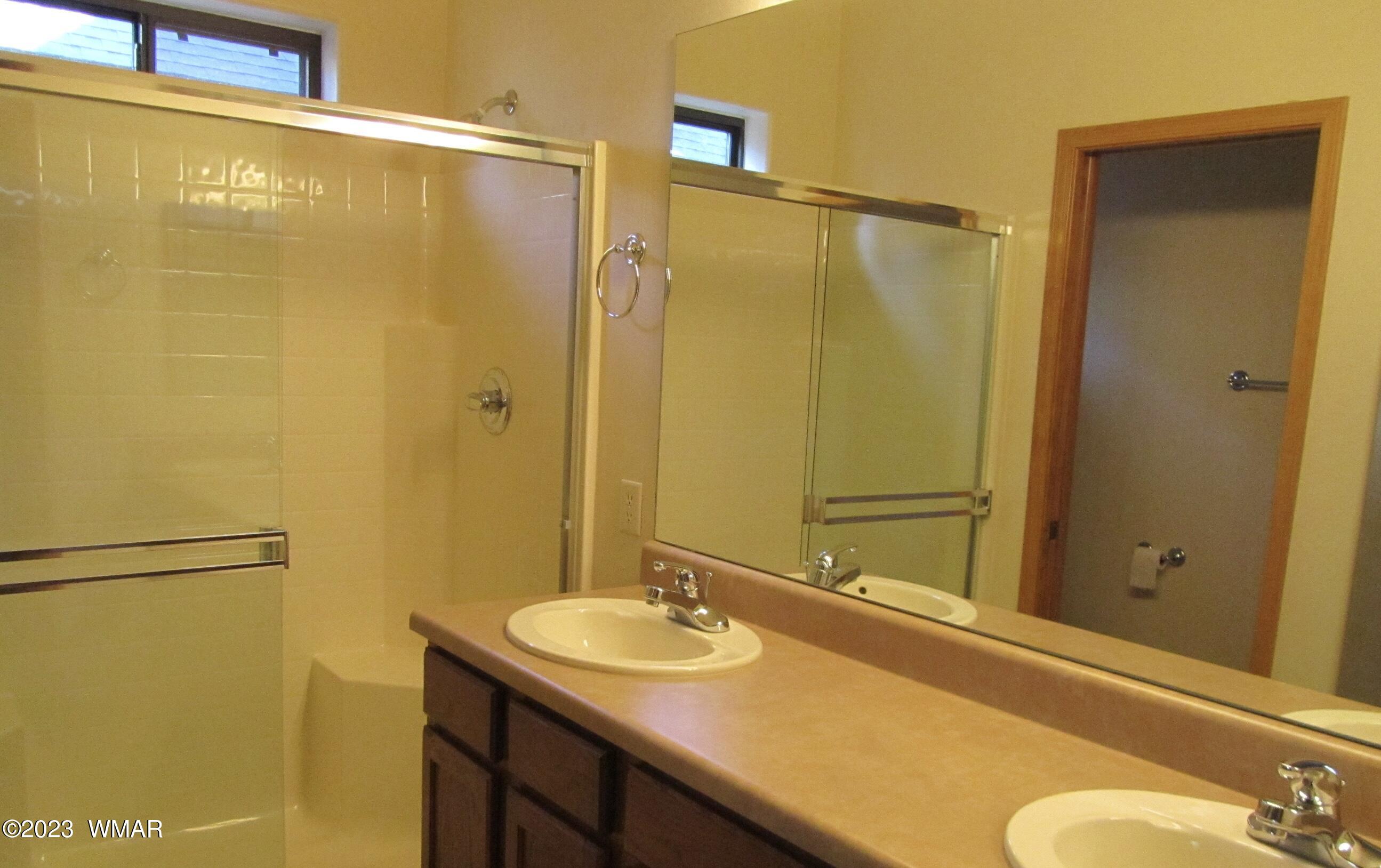 2951 Spruce Ridge Drive Pinetop, AZ 85935 - Photo 6 of 7