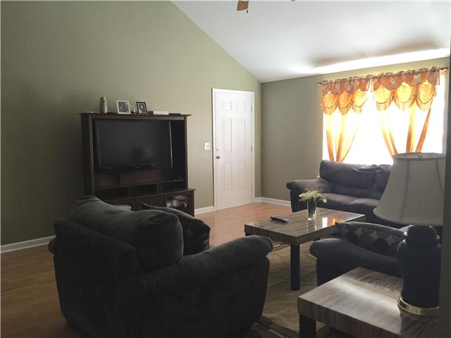 323 Flora Maxwell Road Nashville, TN 37211 - Photo 3 of 12 Gallery Image 3