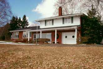 1242 Old Pittsburgh Road New Castle, PA 16157 - Photo 2 of 6 Gallery Image 2