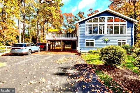 $720,000 | 109 Chesapeake Bay Drive, Stevensville, MD 21666