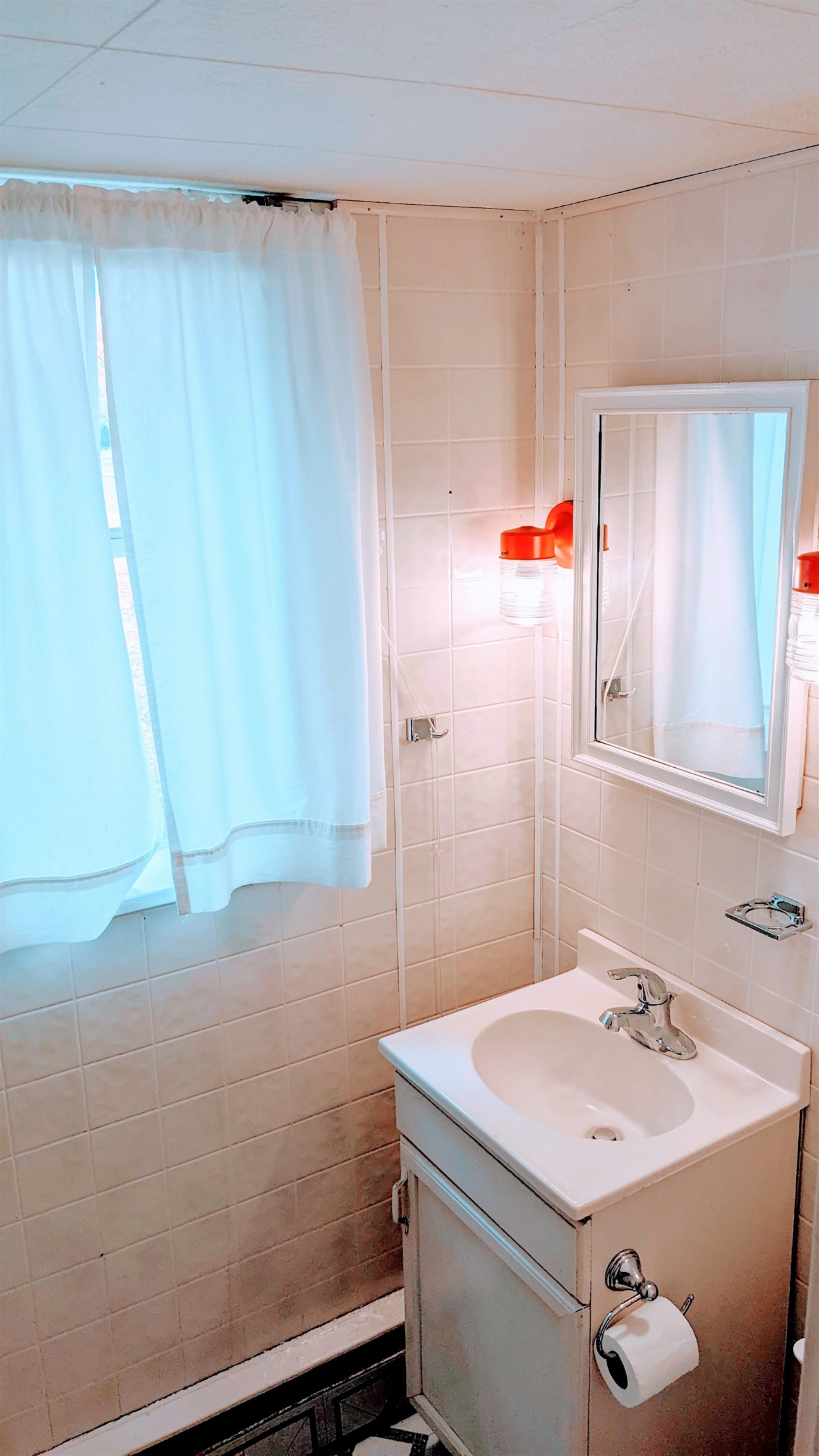 2304 Covington Road Fort Wayne, IN 46802 - Photo 15 of 29 Gallery Image 15