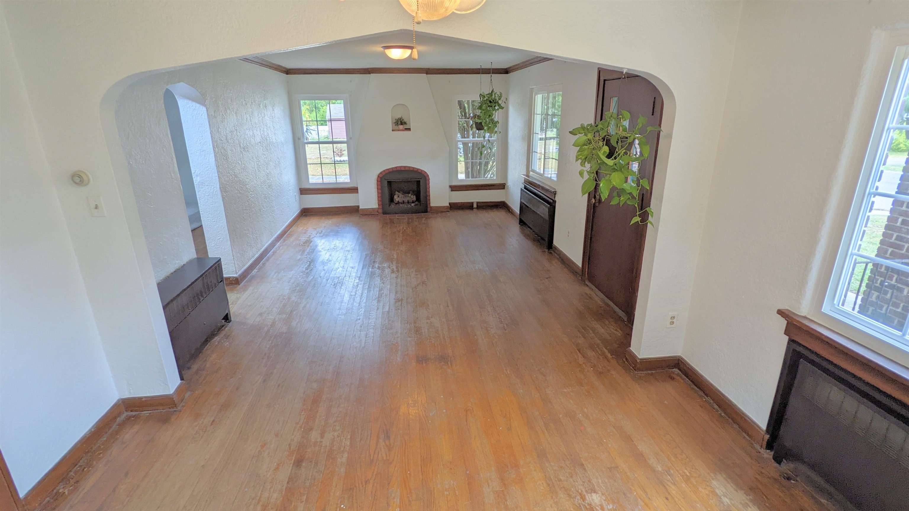 2304 Covington Road Fort Wayne, IN 46802 - Photo 7 of 29 Gallery Image 7