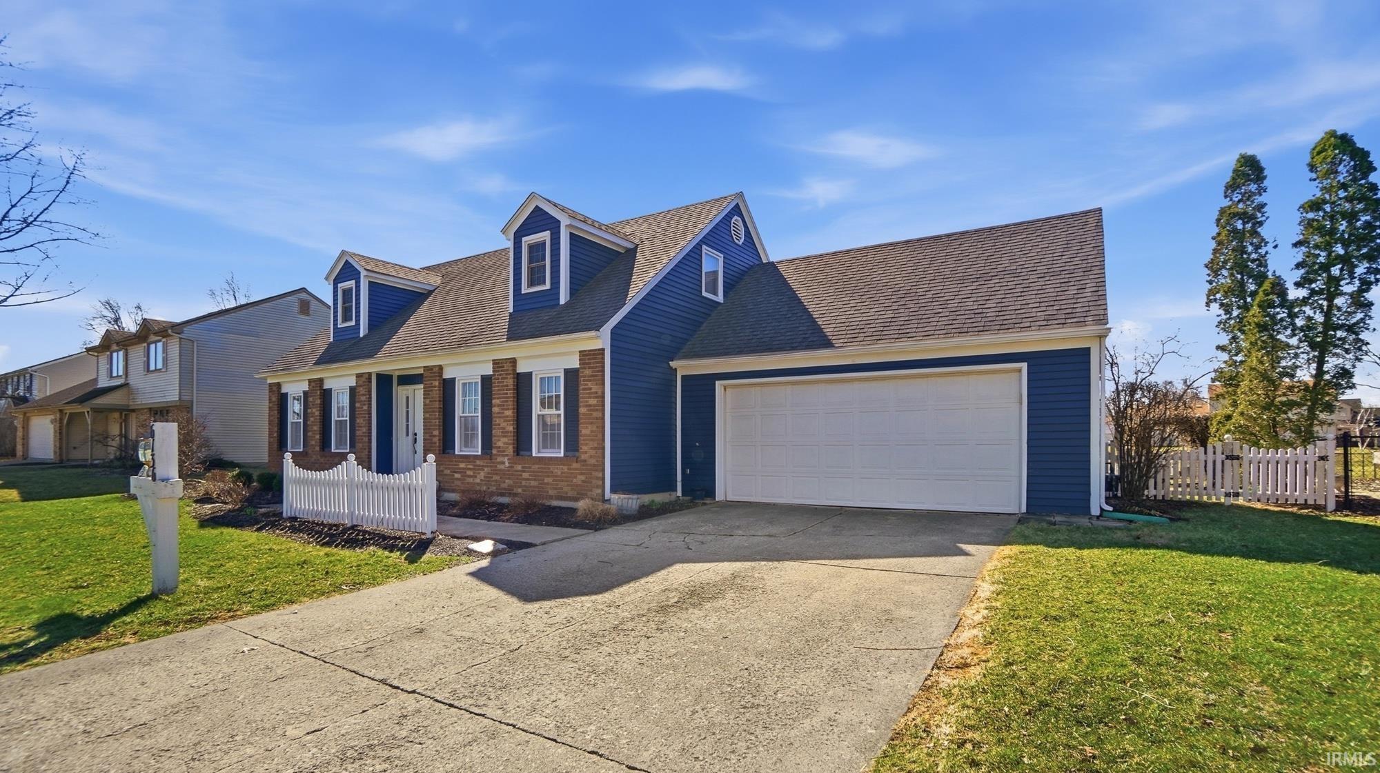 6136 Landmark Drive Fort Wayne, IN 46815 - Photo 2 of 36