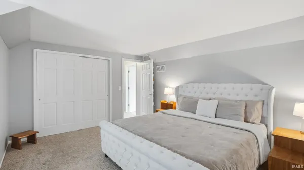 $284,900 | 6136 Landmark Drive, Fort Wayne, IN 46815