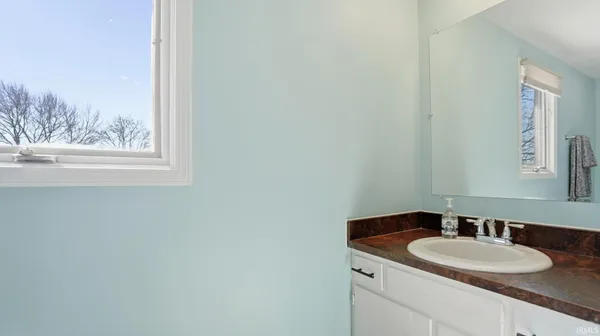 $284,900 | 6136 Landmark Drive, Fort Wayne, IN 46815