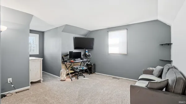 $284,900 | 6136 Landmark Drive, Fort Wayne, IN 46815