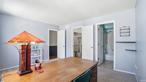 $284,900 | 6136 Landmark Drive, Fort Wayne, IN 46815