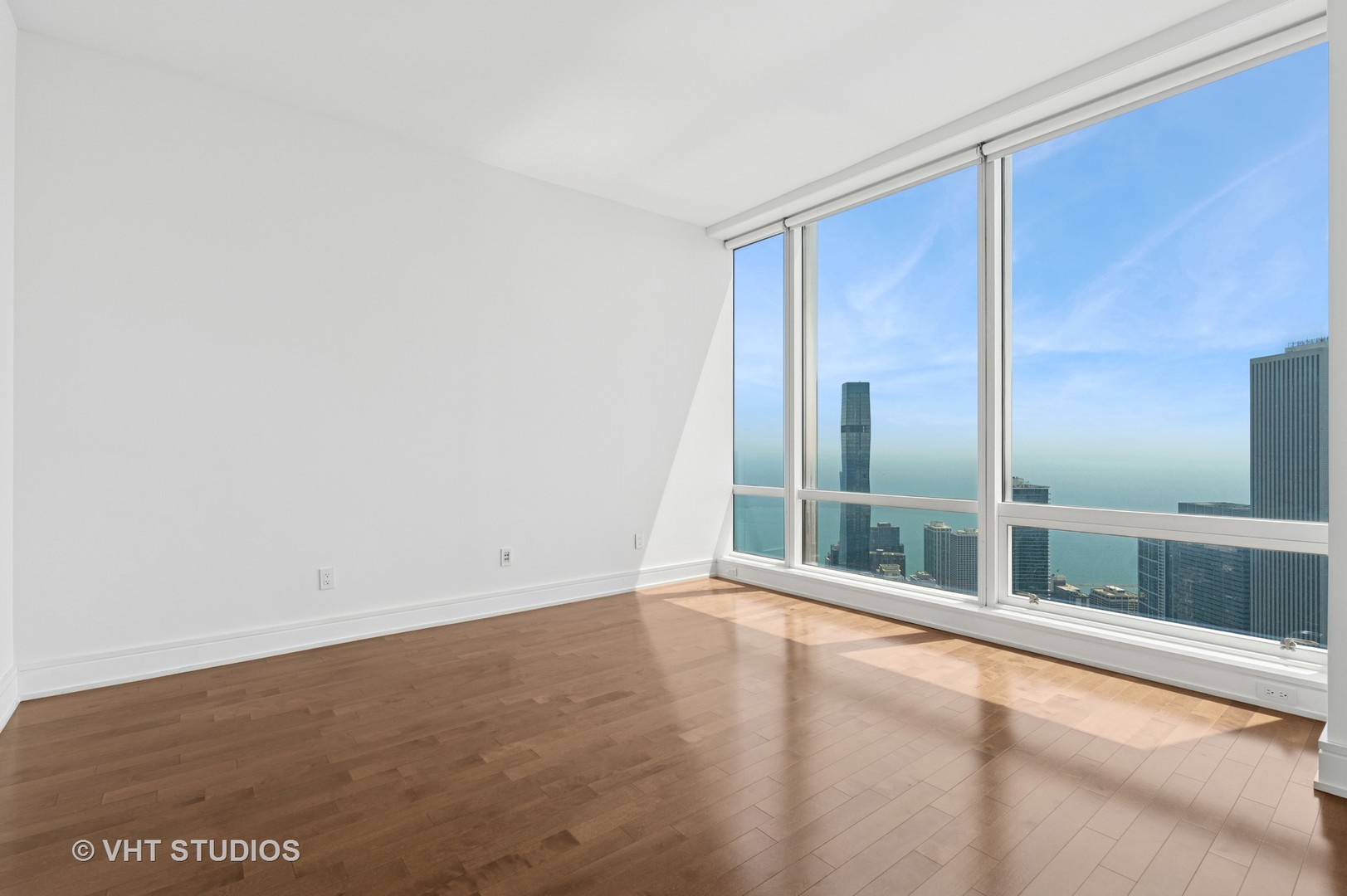 401 North Wabash Avenue, Unit 75E Chicago, IL 60611 - Photo 6 of 32