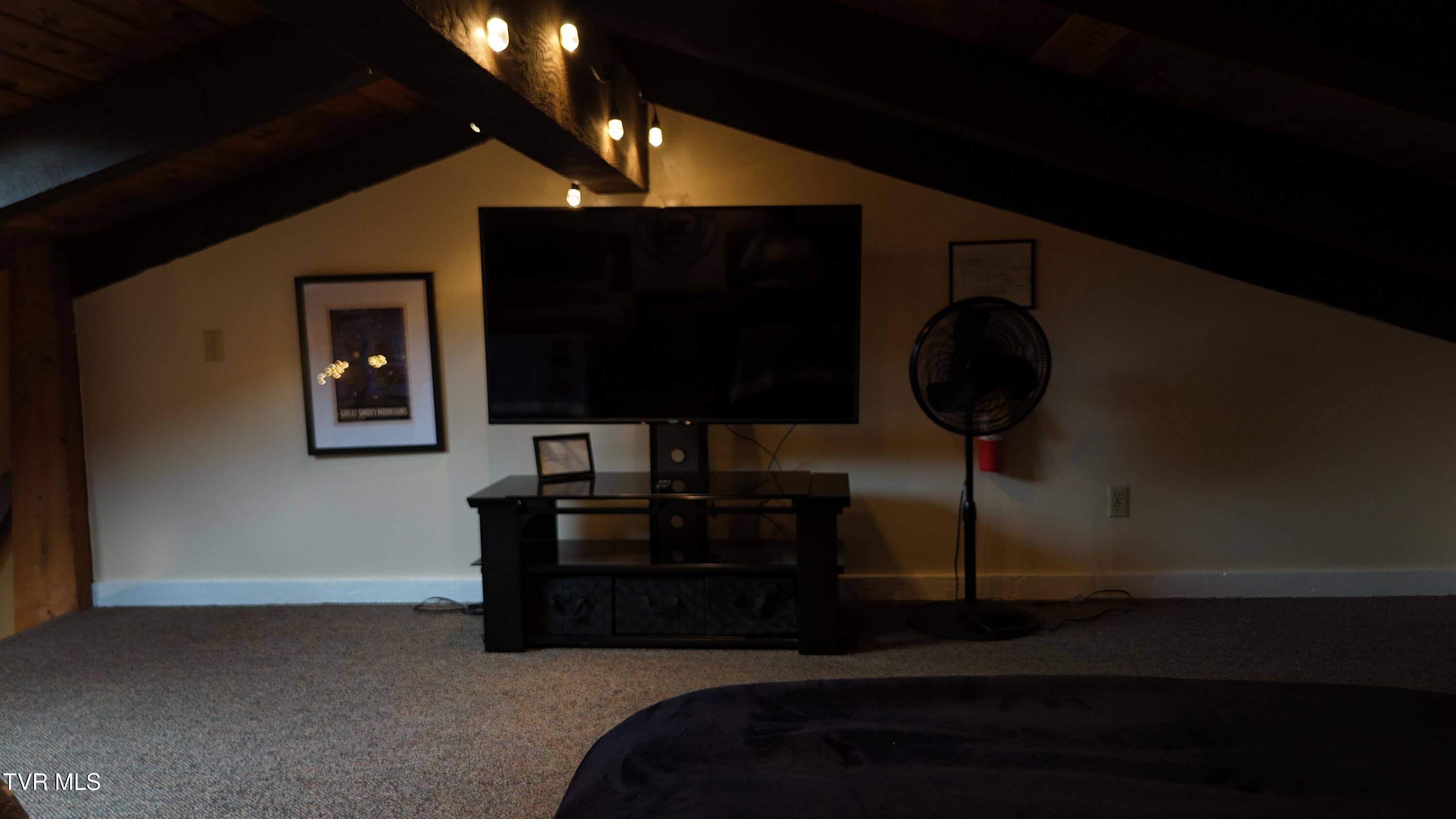 1081 Cove Road, Unit 1033 Sevierville, TN 37876 - Photo 36 of 57 dji_fly_20241120_151600_0944_17322001831