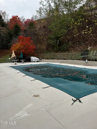 $179,900 | 1081 Cove Road, Unit 1033, Sevierville, TN 37876