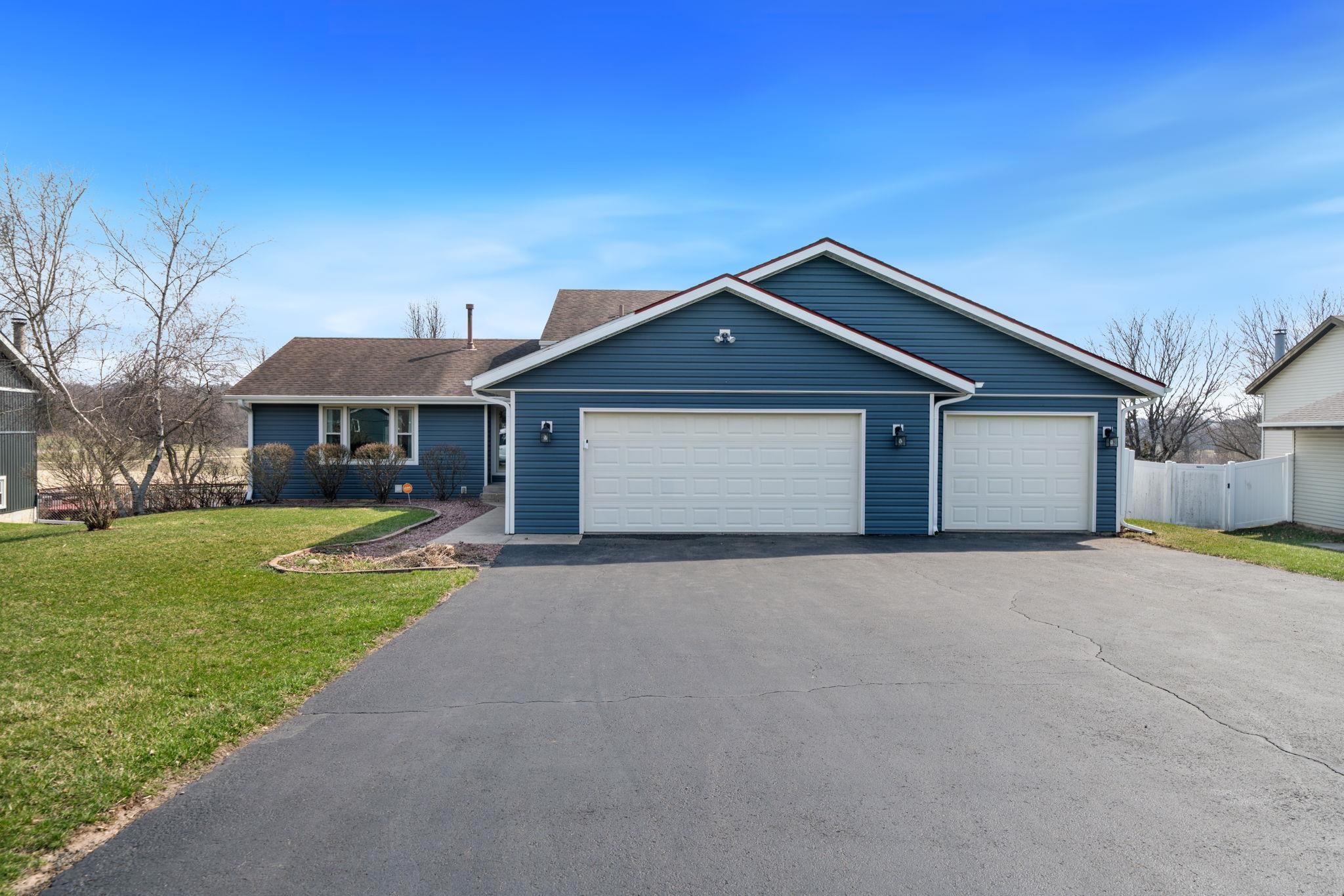 6493 Prairie Flower Roscoe, IL 61073 - Photo 2 of 44