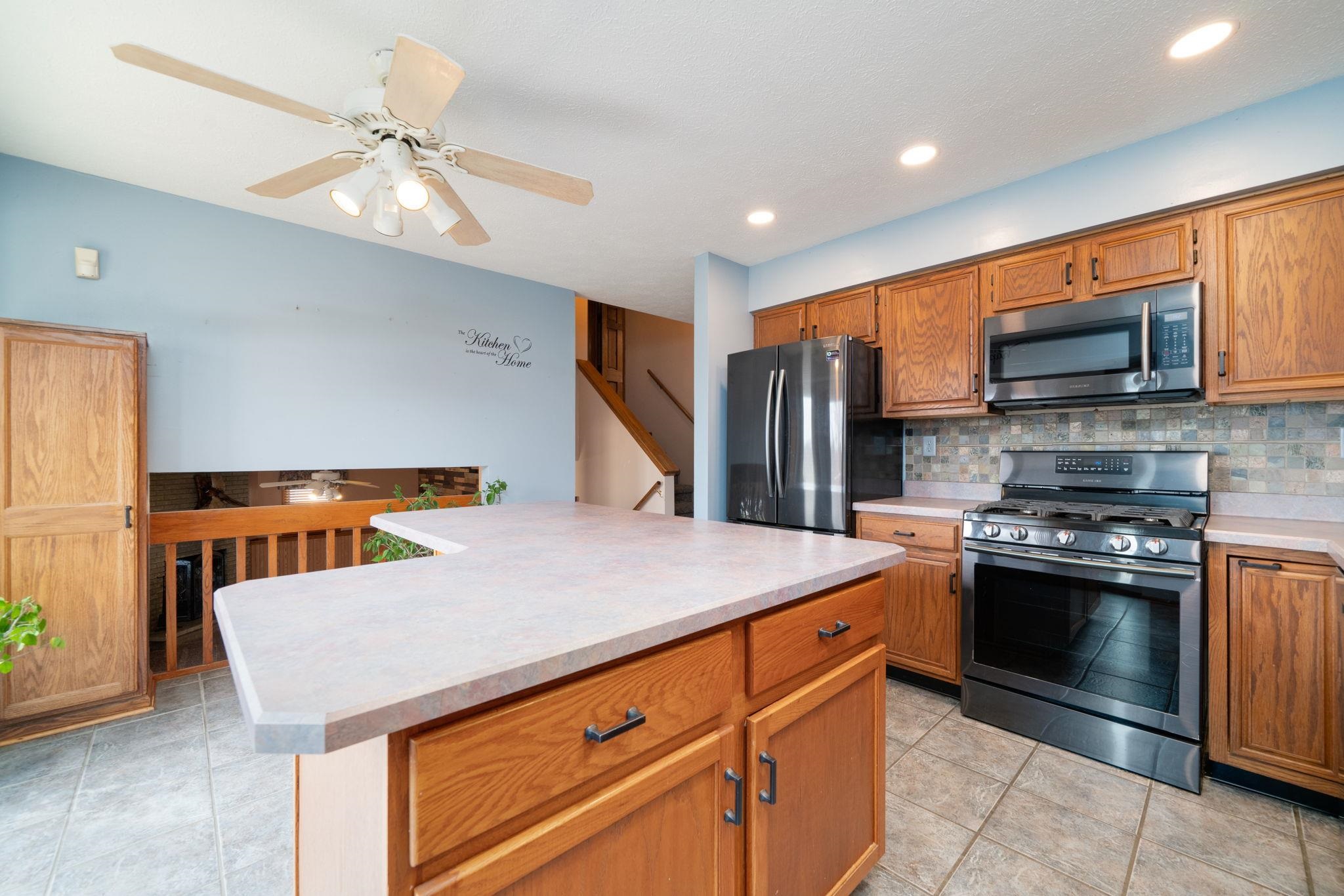 6493 Prairie Flower Roscoe, IL 61073 - Photo 3 of 44