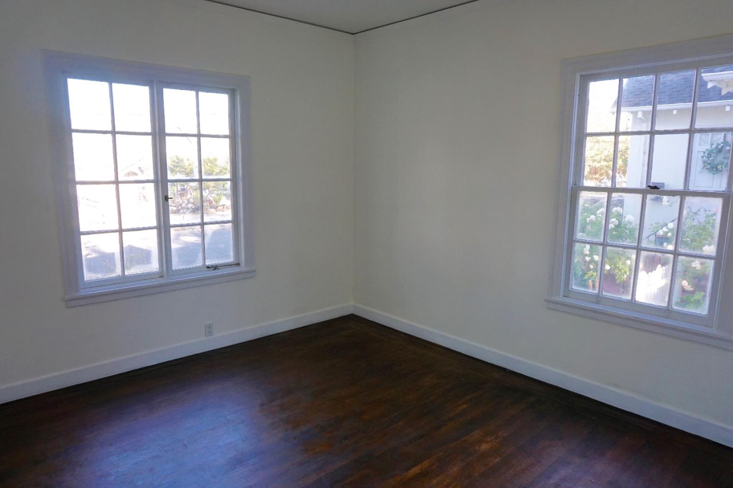 1228 Rhus Street San Mateo, CA 94402 - Photo 12 of 20 Gallery Image 12
