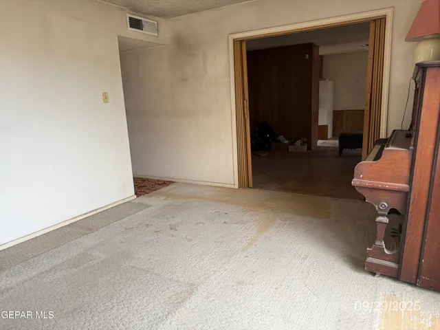 a view of a storage & utility room
