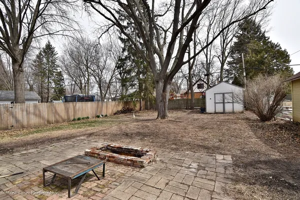 $289,900 | 519 Palace Street, Aurora, IL 60506