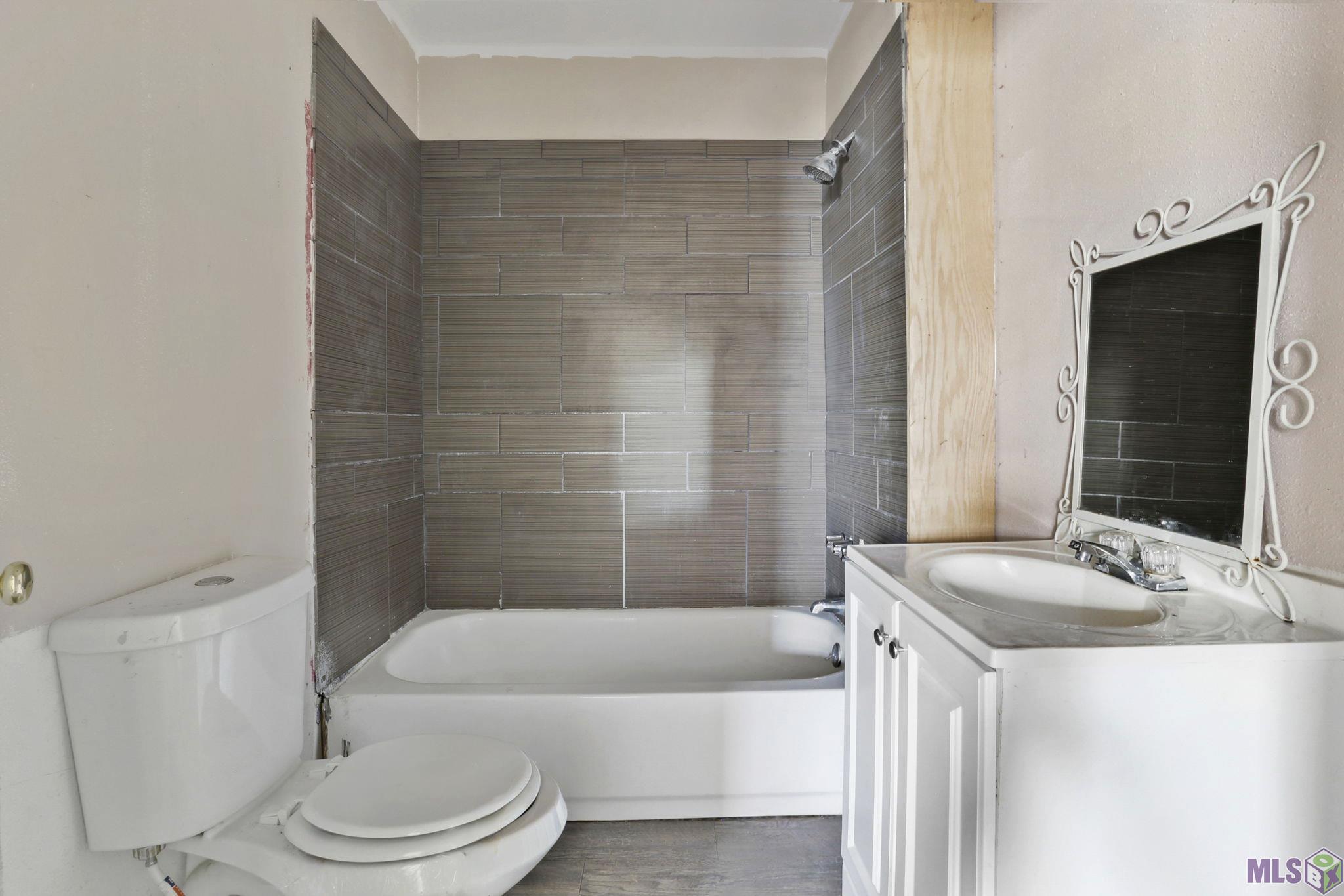 5382 Clark Street Baton Rouge, LA 70811 - Photo 8 of 10 Gallery Image 8