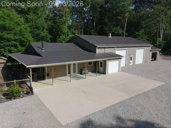 $745,000 | 6150 North Fleming Road, Howell, MI 48855