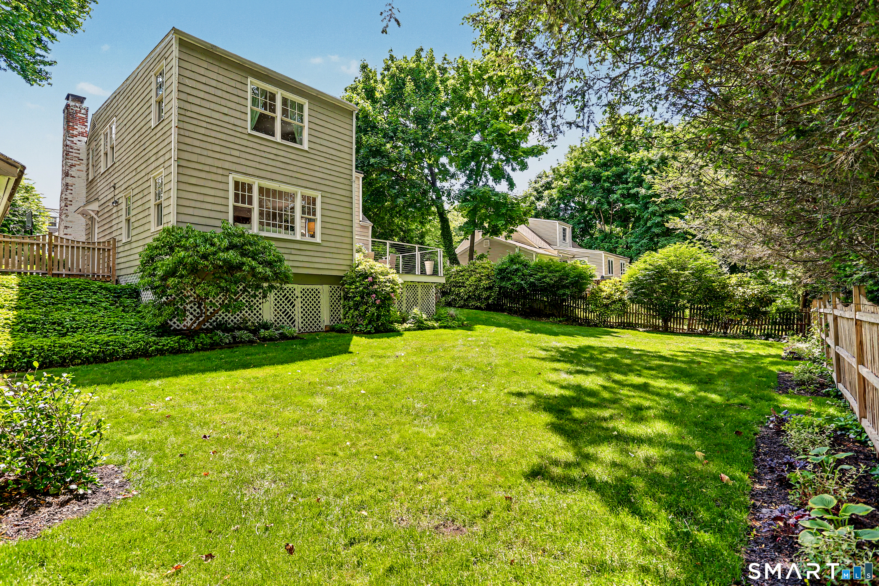 33 Walmsley Road Darien, CT 06820 - Photo 31 of 37
