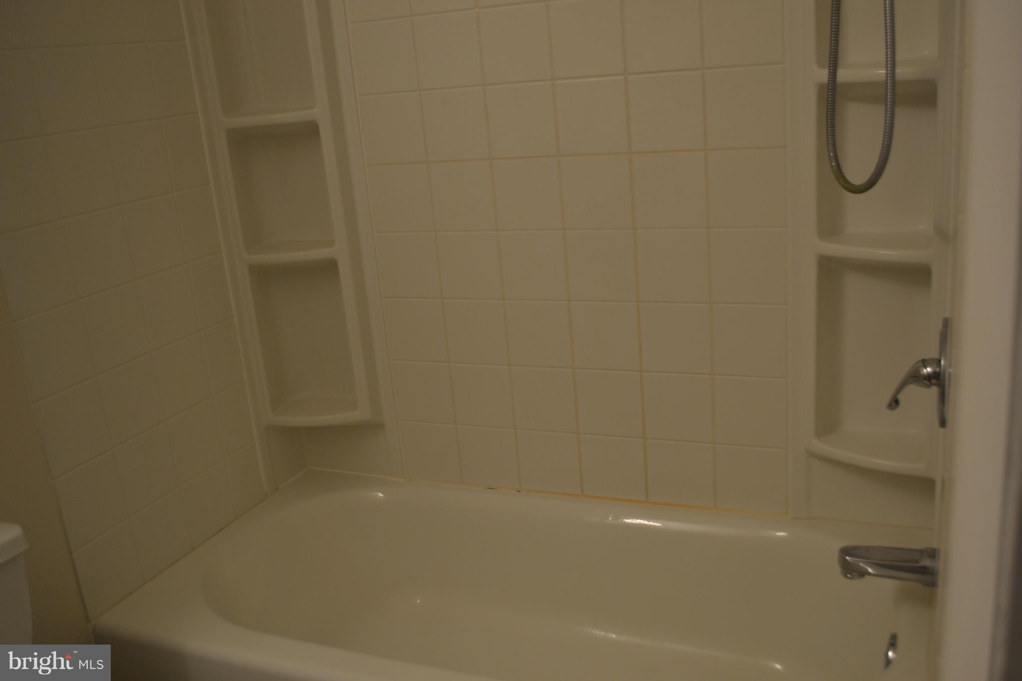 9454 Merryrest Road Columbia, MD 21045 - Photo 14 of 16 Bath