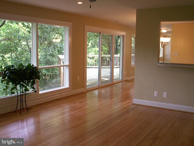 3418 Annandale Road Falls Church, VA 22042 - Photo 29 of 30 Interior (General)