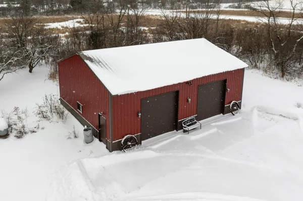 $715,000 | N1259 County Road P, Oconomowoc, WI 53066