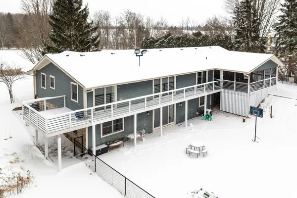 $715,000 | N1259 County Road P, Oconomowoc, WI 53066