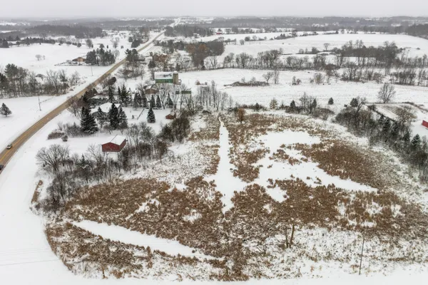 $715,000 | N1259 County Road P, Oconomowoc, WI 53066