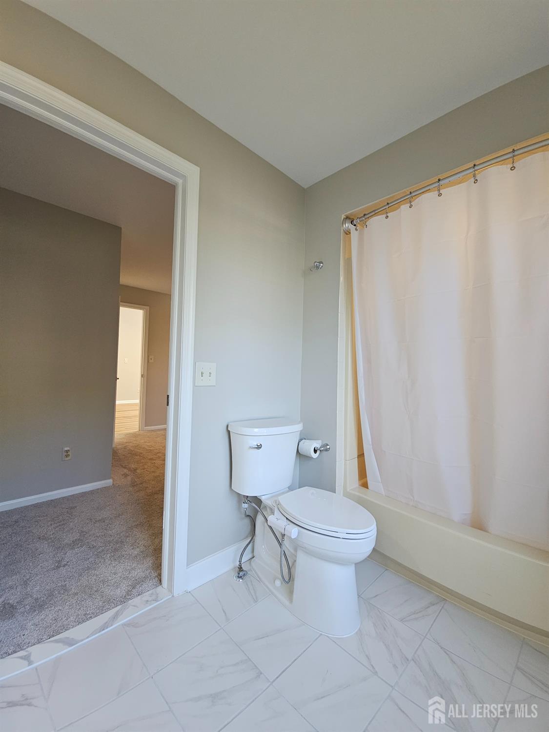 2809 Ridgefield Court Helmetta, NJ 08828 - Photo 22 of 38